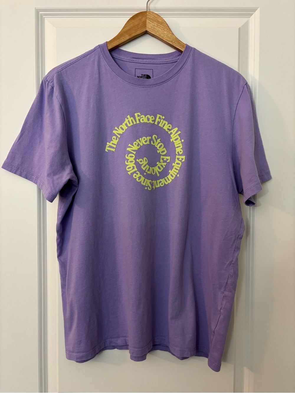 The North Face Men’s Lilac Purple 100% Cotton Tee Shirt, Size L